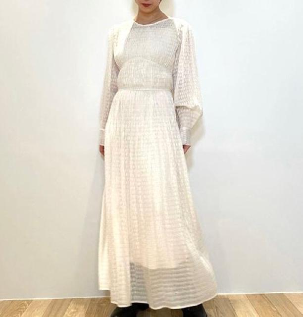 LILYBROWNoG[Vs[XOhXzCgS[hVA[V[X[[uE   uh 