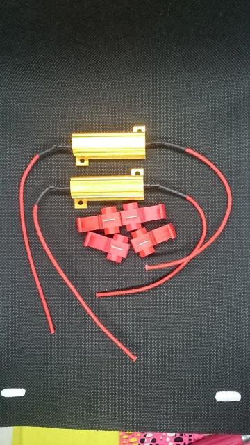 【取説有】ハイフラ防止抵抗器 50W 6Ωハイフラキャンセラー 2個 < 自動車/バイク 【取説有】ハイフラ防止抵抗器 50W 6Ωハイフラキャンセラー 2個 < 自動車/バイク