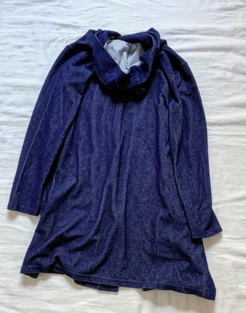 RAY CASSIN���{�^�����X�t�[�h�J�[�f�B�K��