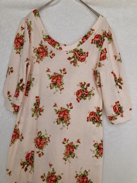 リズリサ好きな方 薔薇柄 花柄 五部袖 ニット チュニック ワンピース M N2m < ブランド リズリサ好きな方 薔薇柄 花柄 五部袖 ニット チュニック ワンピース M N2m < ブランドの