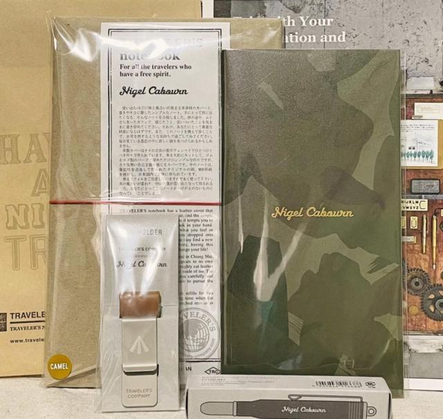 �g���x���[�Y�m�[�g�i�C�W�F���P�[�{�� �L������ 4�_�Z�b�g 