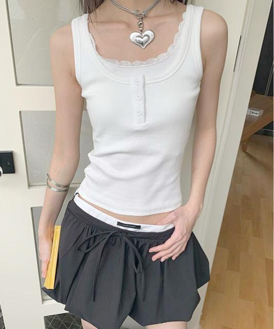 送料無料 新品 タンクトップ Uネック 韓国風 重ね着 < 女性ファッション  送料無料 新品 タンクトップ Uネック 韓国風 重ね着 < 女性ファッションの