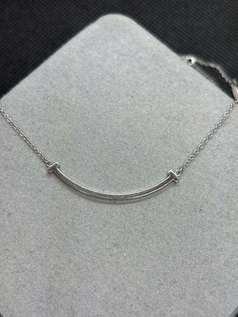 即決 TIFFANY&Co. ティファニー AU750 Tスマイル ネックレス < ブランド 即決 TIFFANY&Co. ティファニー AU750 Tスマイル ネックレス < ブランドの