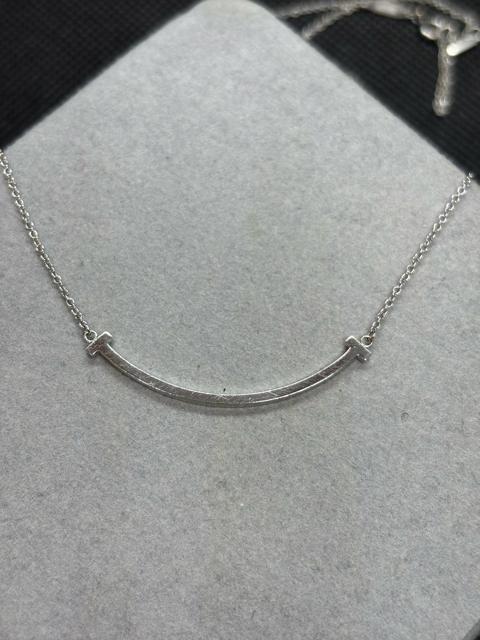 即決 TIFFANY&Co. ティファニー AU750 Tスマイル ネックレス < ブランド 即決 TIFFANY&Co. ティファニー AU750 Tスマイル ネックレス < ブランドの