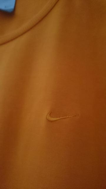 NIKE ナイキ☆Tシャツ★キレイ色☆綿100%★シンプル☆ < ブランド NIKE ナイキ☆Tシャツ★キレイ色☆綿100%★シンプル☆ < ブランドの