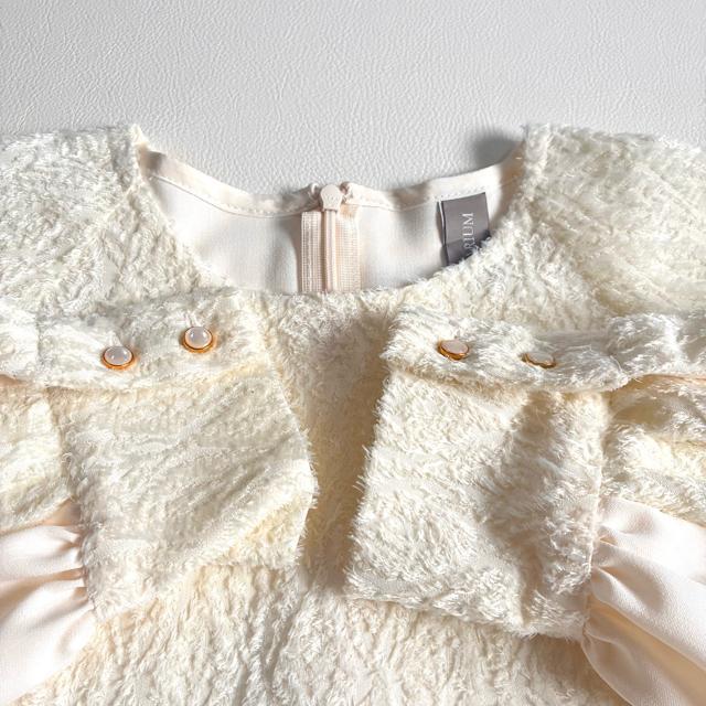 ◆未使用級◆2万◆ディアリウム◆フェザー切替ブラウス◆ゆったり◆アイボリー◆M < 女性ファッション ◆未使用級◆2万◆ディアリウム◆フェザー切替ブラウス◆ゆったり◆アイボリー◆M < 女性ファッションの