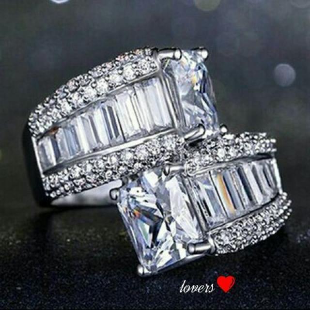 送料無料14号シルバースーパーCZダイヤデザイナーズリング指輪 < 女性アクセサリー/時計  送料無料14号シルバースーパーCZダイヤデザイナーズリング指輪 < 女性アクセサリー/時計の