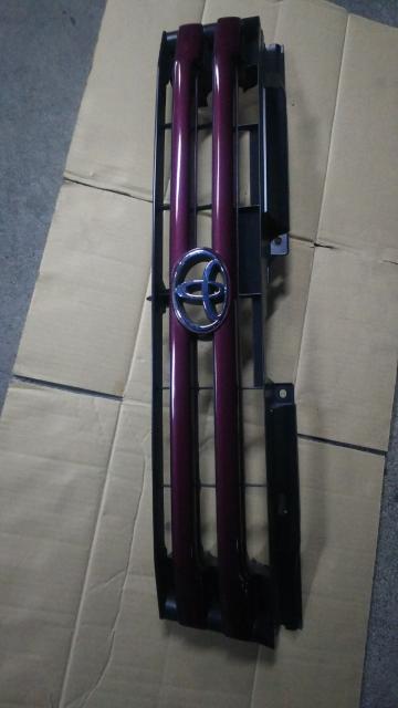 タウンエースノア SR40G平成10年式 純正フロントグリル < 自動車/バイク タウンエースノア SR40G平成10年式 純正フロントグリル < 自動車/バイク