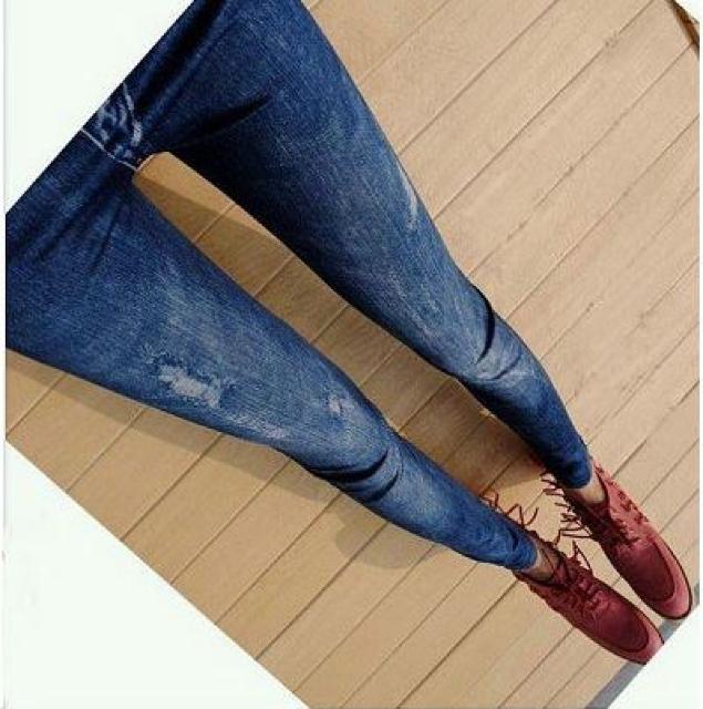 送料無料 伸縮ストレッチ素材 新品 軽いダメージデニム風レギンス インディゴ < 女性ファッション  送料無料 伸縮ストレッチ素材 新品 軽いダメージデニム風レギンス インディゴ < 女性ファッションの