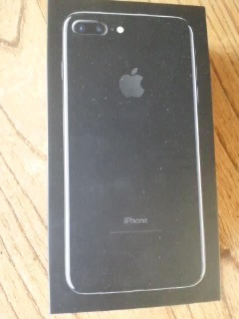 au iPhone7Plus JetBlack 128G 空箱 < 家電/AV  au iPhone7Plus JetBlack 128G 空箱  < 家電/AVの