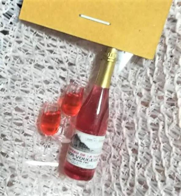 ミニチュア★赤ワイン&ワイングラス2個セット★ < おもちゃ  ミニチュア★赤ワイン&ワイングラス2個セット★  < おもちゃの