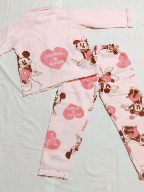 《New》KIDS用<120>★ミッキー&ミニー・ふわふわフリース*パジャマ/部屋着 < キッズ/ベビー  《New》KIDS用<120>★ミッキー&ミニー・ふわふわフリース*パジャマ/部屋着 < キッズ/ベビーの