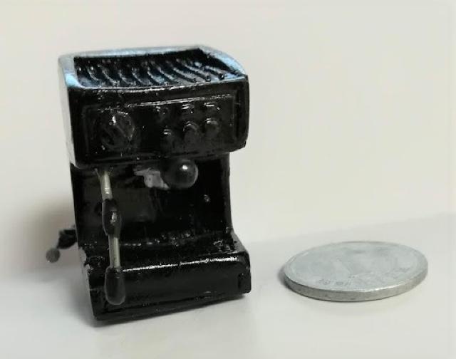 ミニチュア★エスプレッソマシーン★コーヒーマシーン★黒★ < おもちゃ  ミニチュア★エスプレッソマシーン★コーヒーマシーン★黒★  < おもちゃの