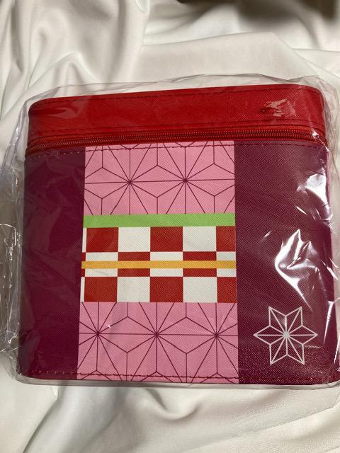 鬼滅の刃 鬼狩り コスメボックス バッグ 禰豆子 デサイン レッド ピンク < 女性ファッション  鬼滅の刃 鬼狩り コスメボックス バッグ 禰豆子 デサイン レッド ピンク  < 女性ファッションの