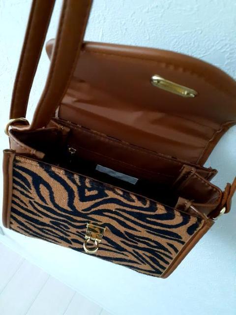 DRESKIP ドレスキップ◆ヒョウ柄 レオパード 可愛い スクエア 2way ショルダーバッグ ハンドバッグ < ブランド  DRESKIP ドレスキップ◆ヒョウ柄 レオパード 可愛い スクエア 2way ショルダーバッグ ハンドバッグ < ブランドの