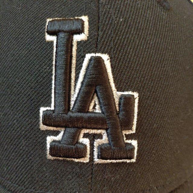 ���T���[���X�E�h�W���[�Y���j���[�G���L���b�v