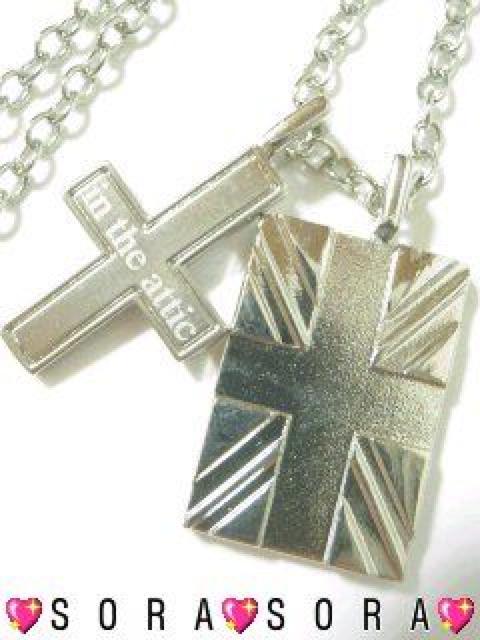 【in the attic】ユニオンジャッククロスプレートネックレス < ブランド 【in the attic】ユニオンジャッククロスプレートネックレス < ブランドの