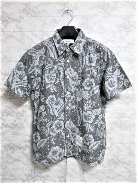 ☆TOMMY トミー アロハシャツ 襟裏 テープ ロゴ シャツ 半袖/メンズ/M☆新作完売モデル < ブランド ☆TOMMY トミー アロハシャツ 襟裏 テープ ロゴ シャツ 半袖/メンズ/M☆新作完売モデル < ブランドの