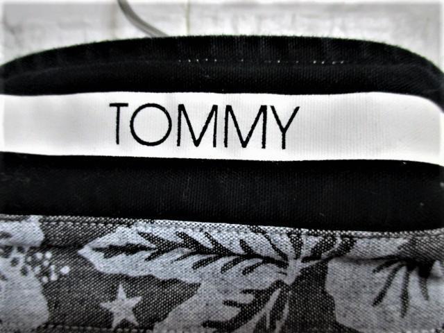 ☆TOMMY トミー アロハシャツ 襟裏 テープ ロゴ シャツ 半袖/メンズ/M☆新作完売モデル < ブランド ☆TOMMY トミー アロハシャツ 襟裏 テープ ロゴ シャツ 半袖/メンズ/M☆新作完売モデル < ブランドの