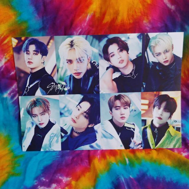 StrayKids□ストレイキッズ□スキズ□ポスター□スンミンヒョンジンリノハンバンチャンフィリックスチャンビン < タレントグッズ  StrayKids□ストレイキッズ□スキズ□ポスター□スンミンヒョンジンリノハンバンチャンフィリックスチャンビン  < タレントグッズの