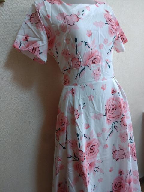 大きいサイズお嬢様。花柄フレアワンピース3L(小さめ) < 女性ファッション  大きいサイズお嬢様。花柄フレアワンピース3L(小さめ)  < 女性ファッションの