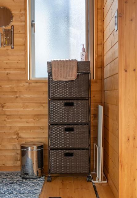 【送料無料】ラタン調 チェスト4段 ランドリーチェスト 収納 棚 ラック < インテリア/ライフ  【送料無料】ラタン調 チェスト4段 ランドリーチェスト 収納 棚 ラック < インテリア/ライフの