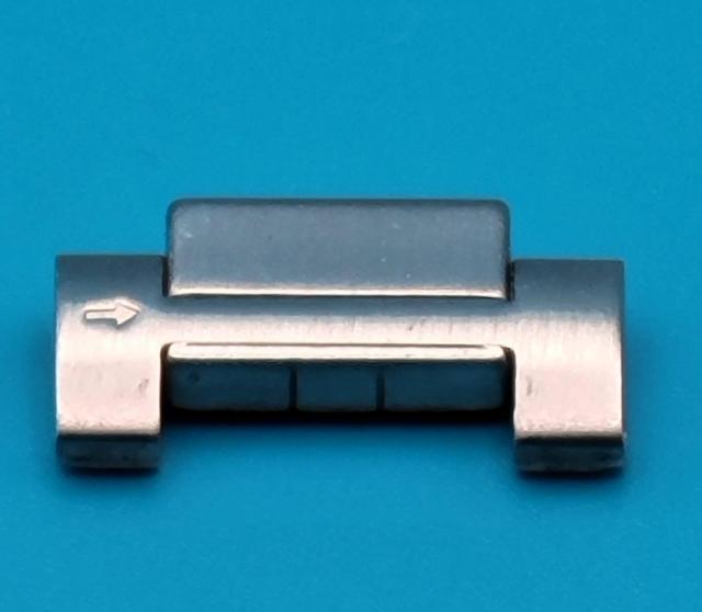 CITIZEN部品G【中古】シチズン 純正 ベルトコマ 対応機種 COLLECTION クロノグラフ ダイレクトフライト 等々 < ブランド CITIZEN部品G【中古】シチズン 純正 ベルトコマ 対応機種 COLLECTION クロノグラフ ダイレクトフライト 等々 < ブランドの