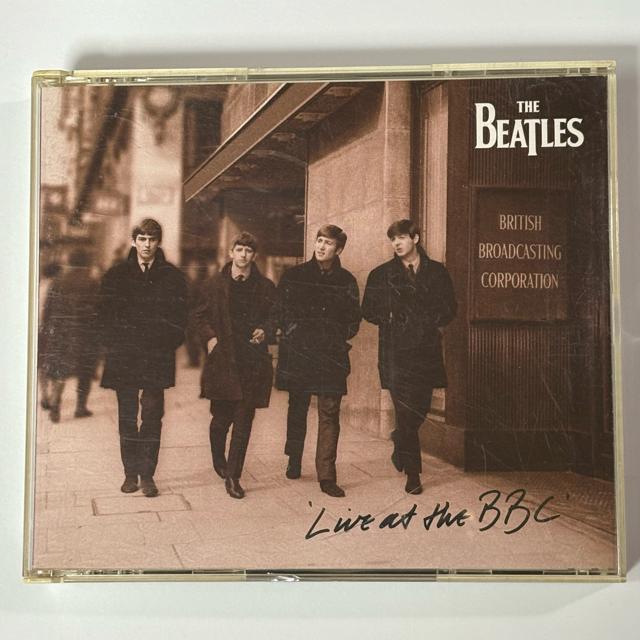 THE BEATLES / LIVE AT THE BBC < タレントグッズ  THE BEATLES / LIVE AT THE BBC  < タレントグッズの