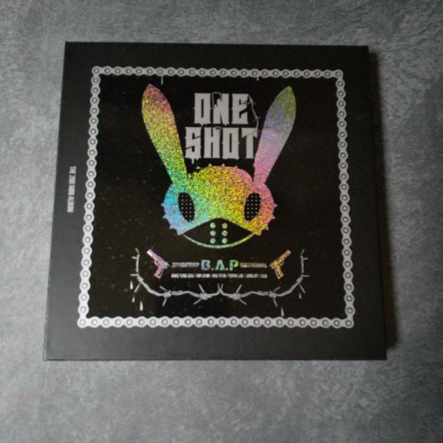 B.A.P【廃盤】CD『One Shot』2nd Mini Album★中古品 < CD/DVD/ビデオ B.A.P【廃盤】CD『One Shot』2nd Mini Album★中古品 < CD/DVD/ビデオの