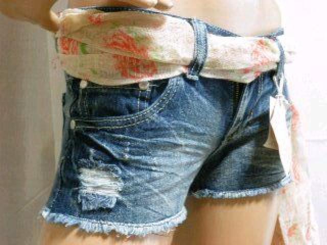 《New》花柄ストール(ベルト)付★ポケット鍵編み*ショートパンツ<w64> < 女性ファッション  《New》花柄ストール(ベルト)付★ポケット鍵編み*ショートパンツ<w64> < 女性ファッションの