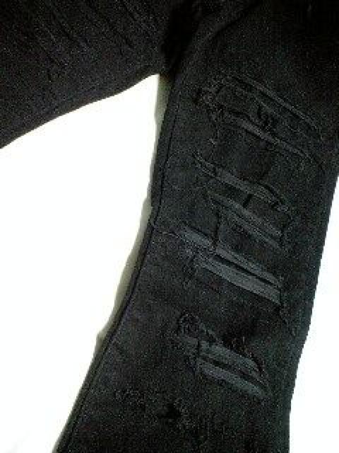 新品ROENロエンジーンズ クラッシュデニム 28 < ブランド  新品ROENロエンジーンズ クラッシュデニム 28 < ブランドの