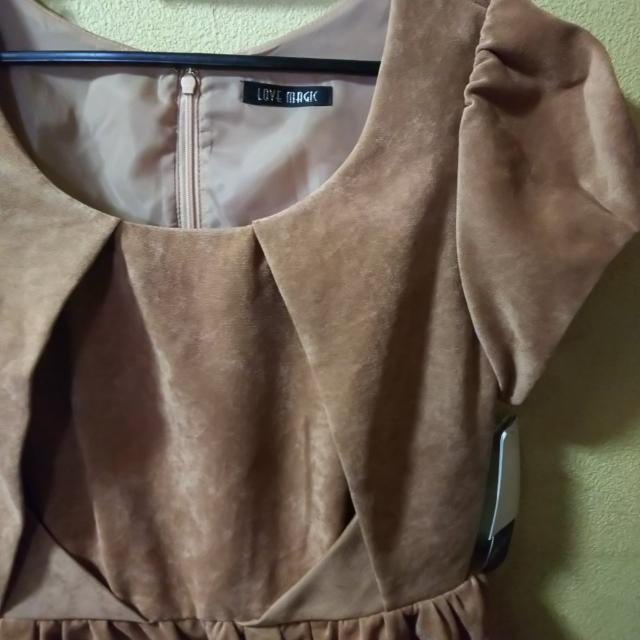 秋冬仕様★新品★スウェード調半袖ワンピ/キャメル/M < 女性ファッション  秋冬仕様★新品★スウェード調半袖ワンピ/キャメル/M < 女性ファッションの