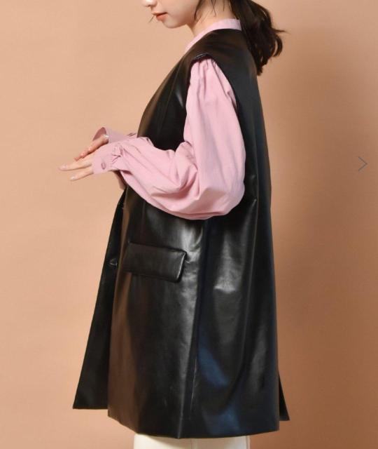 RETRO GIRL レトロガール ポケ付きレザーベスト ブラック フリーサイズ 一度着用美品 < ブランド  RETRO GIRL レトロガール ポケ付きレザーベスト ブラック フリーサイズ 一度着用美品 < ブランドの