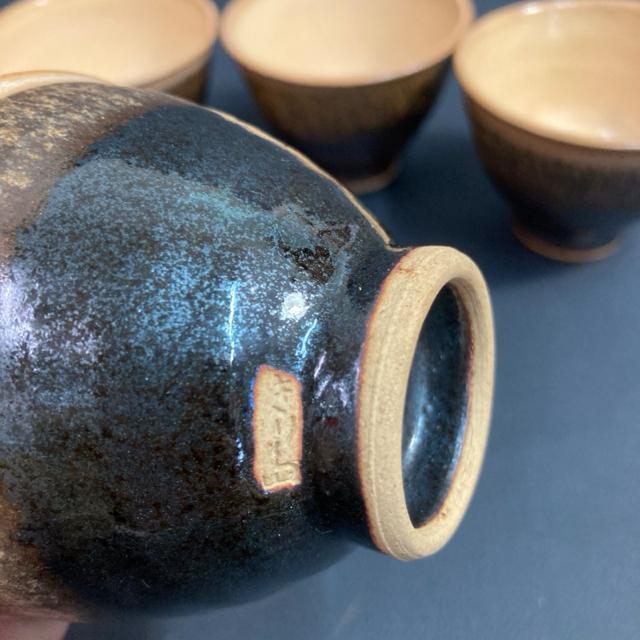 きり島 お猪口 ぐい呑 猪口 銘有り < ホビー  きり島 お猪口 ぐい呑 猪口 銘有り < ホビーの