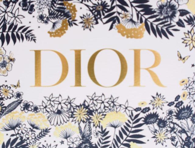 クリスチャンディオール ブランド紙袋 ショッパー リボン 3枚セット 2021 ホリデーシーズン限定 Dior【正規品】 < ブランド クリスチャンディオール ブランド紙袋 ショッパー リボン 3枚セット 2021 ホリデーシーズン限定 Dior【正規品】 < ブランドの