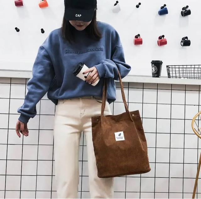 g[gobO R[fC LoX V_[ O[  ؍