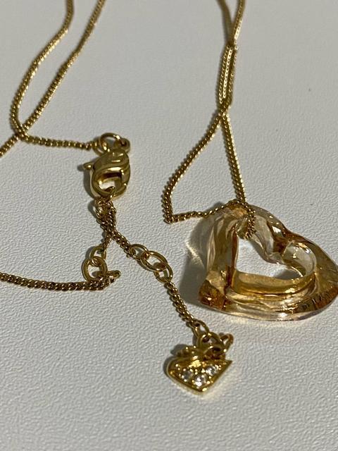 【新品同様】SWAROVSKI スワロフスキー ハート ネックレス アクセサリー < 女性アクセサリー/時計  【新品同様】SWAROVSKI スワロフスキー ハート ネックレス アクセサリー < 女性アクセサリー/時計の