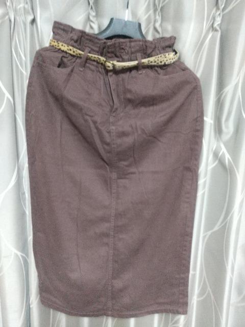 茶色のロングスカート★Mサイズ★ヒョウ柄ベルト付き < 女性ファッション  茶色のロングスカート★Mサイズ★ヒョウ柄ベルト付き  < 女性ファッションの