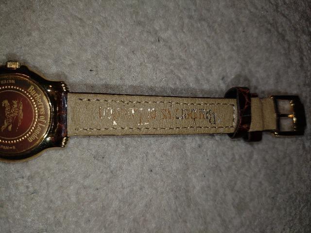 腕時計 Burberrys バーバリー レディース 美品 < ブランド 腕時計 Burberrys バーバリー レディース 美品 < ブランドの