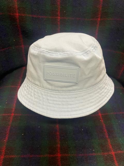 POSSIBILIT Spb`t@oPbgnbg@H&M Xq   t@bV 