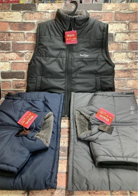 送料無料!人気ブランド【トロイ ブロス】衿ボア&光反射プリント メンズ裏フリースベスト(ネイビーのLサイズ)1枚 < 男性ファッション 送料無料!人気ブランド【トロイ ブロス】衿ボア&光反射プリント メンズ裏フリースベスト(ネイビーのLサイズ)1枚 < 男性ファッションの