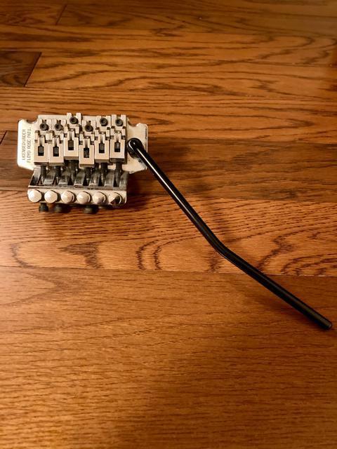 floyd rose tCh[Y@CZX@ubW@M^[@p[c@A[@g@   zr[ 