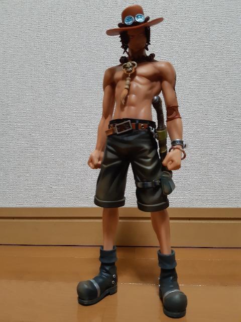 ONE PIECE スーパーDX ザ ポートガス・D・エース フィギュア < アニメ/コミック/キャラクター  ONE PIECE スーパーDX ザ ポートガス・D・エース フィギュア  < アニメ/コミック/キャラクターの