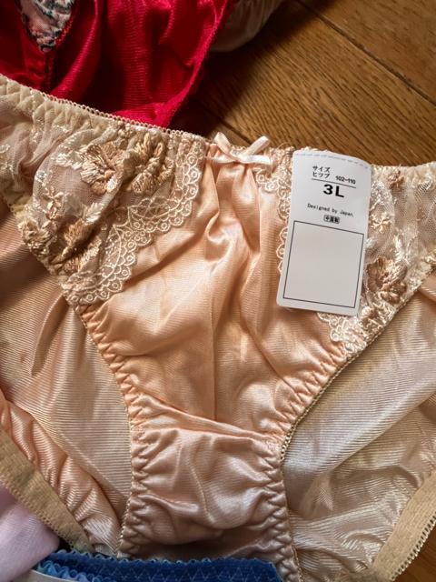 3Lサイズ!5枚セット!光沢ツルツル素材!シフォン使い!高貴品格!色とりどり!エレガント!ショーツ!No.光 < 女性ファッション  3Lサイズ!5枚セット!光沢ツルツル素材!シフォン使い!高貴品格!色とりどり!エレガント!ショーツ!No.光 < 女性ファッションの