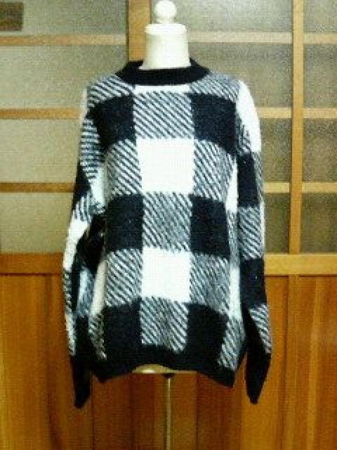 A BATING APE`FbN@Z[^[GCv   uh 