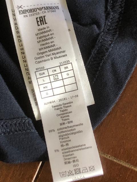 新品〈EMPORIO ARMANI〉エンポリオ アルマーニ 半袖Tシャツ(Lサイズ)ネイビー < ブランド  新品〈EMPORIO ARMANI〉エンポリオ アルマーニ 半袖Tシャツ(Lサイズ)ネイビー < ブランドの