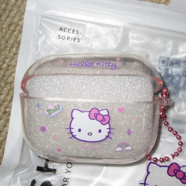 未使用☆ハローキティ*AirPods Pro用ケース*TPUケース*キーホルダー付き < 家電/AV  未使用☆ハローキティ*AirPods Pro用ケース*TPUケース*キーホルダー付き < 家電/AVの