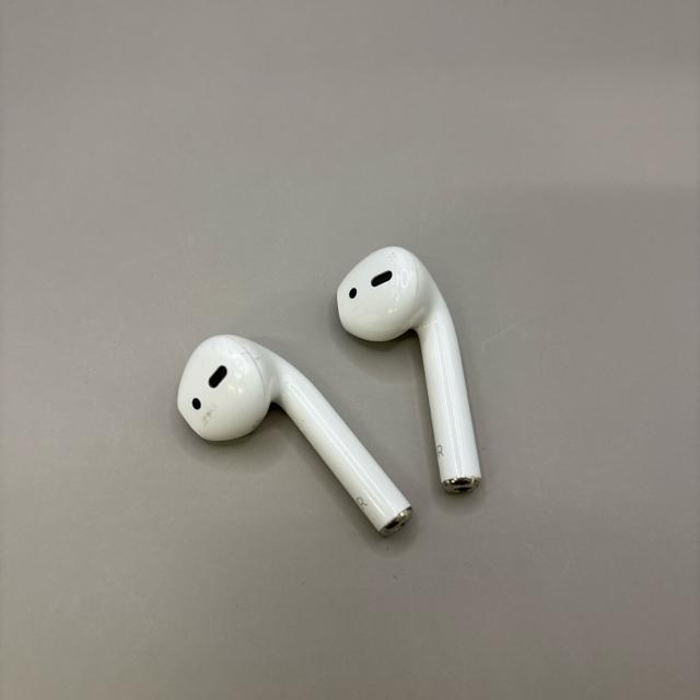 Apple Abv AirPods j Ê A2032 2Zbg  Ɠd/AV 