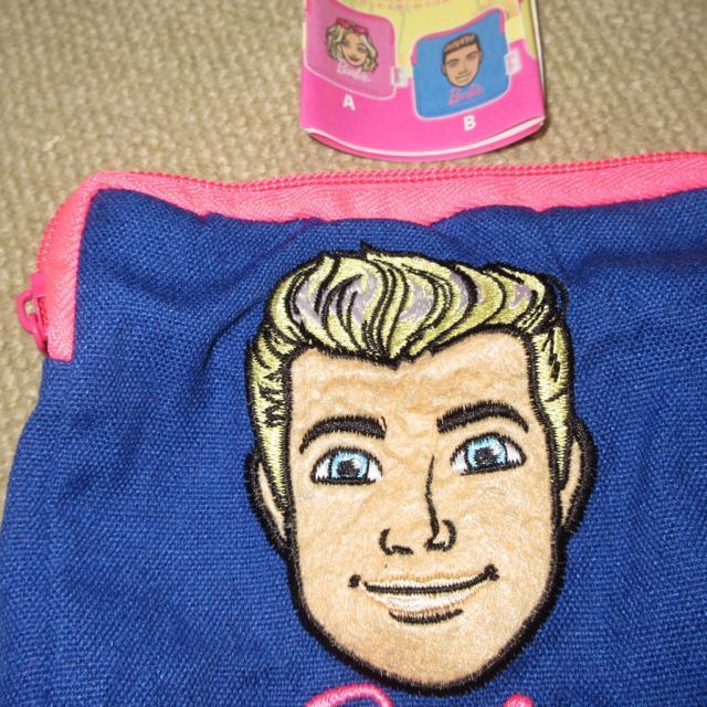 未使用☆Barbieバービー*スクエアポーチ*ガシャポン < ブランド 未使用☆Barbieバービー*スクエアポーチ*ガシャポン < ブランドの