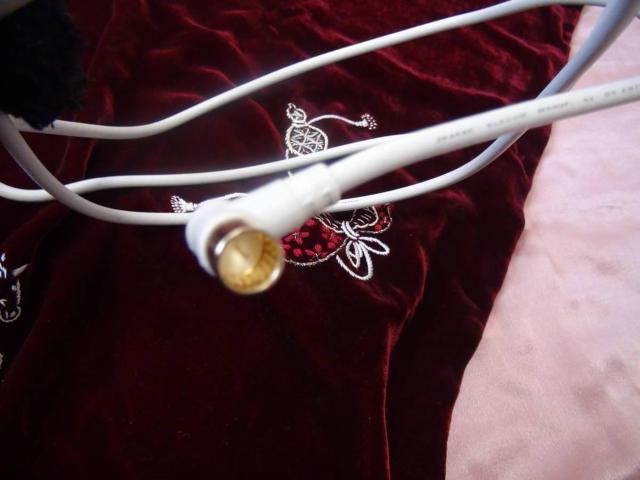 DXアンテナ テレビ接続ケーブル(【2m】L型プラグ⇔ストレート型!。 < 家電/AV  DXアンテナ テレビ接続ケーブル(【2m】L型プラグ⇔ストレート型!。 < 家電/AVの